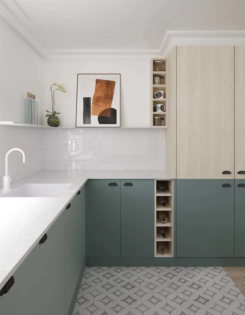 Cocina con armarios de color verde y madera