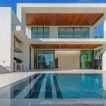Casa Moderna con piscina