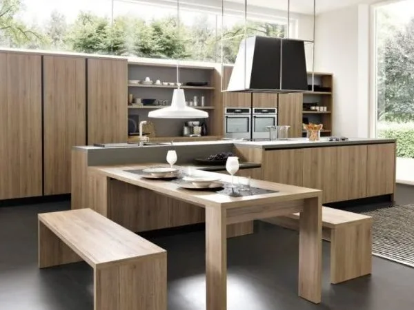 Cocina integral barra americana en madera sencilla