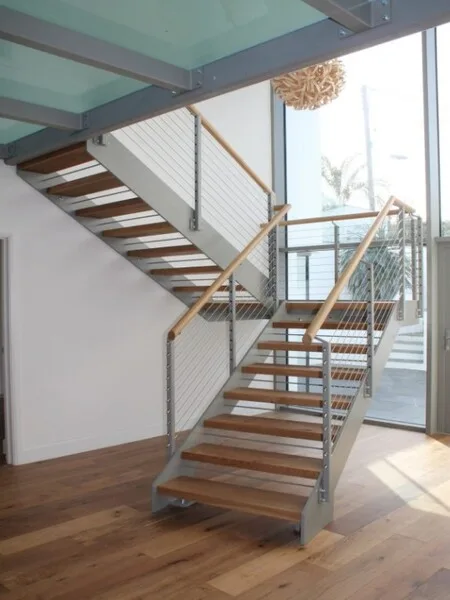 escalera moderna de 2 tramos