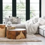 Salón moderno luminoso tipo nordico con detalles madera y gris