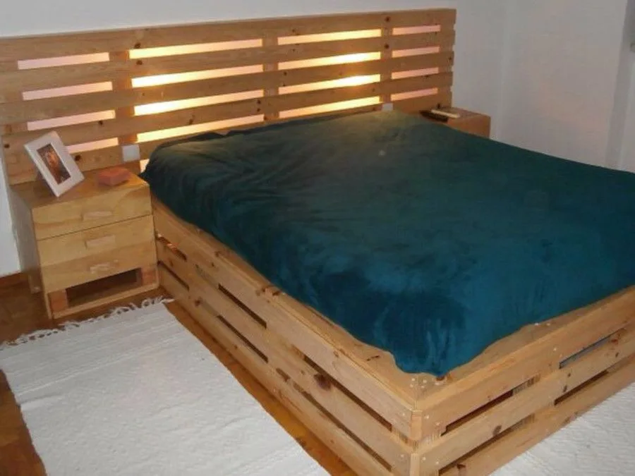 Cama matrimonial en palets