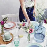 Centro de mesa con flores para el comedor