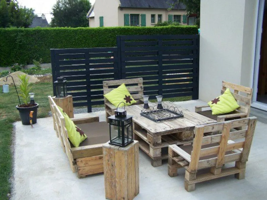 Juego de mueble palets en color madera natural