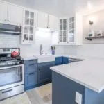 Cocina azul y blanca Ikea