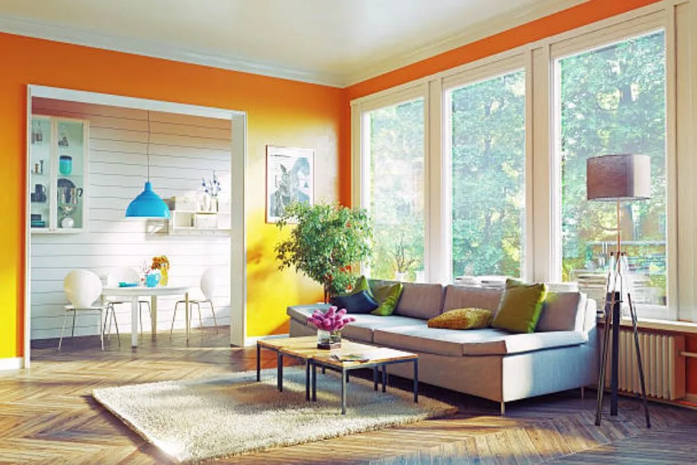 Decoración con ventanales y luz natural