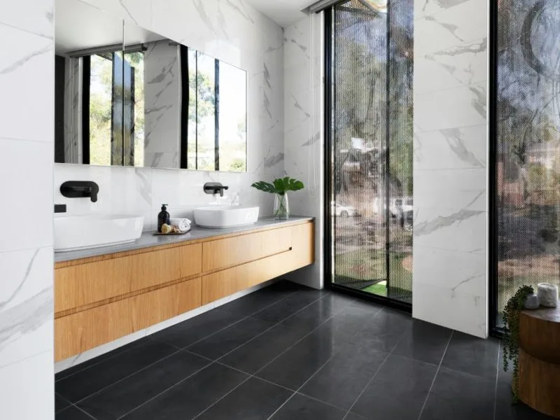 14 mejores ideas de azulejos para baños modernos