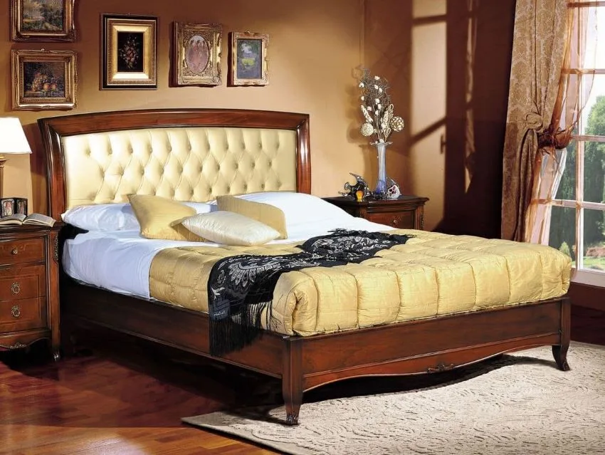 cama de madera de lujo con cabecero con botones