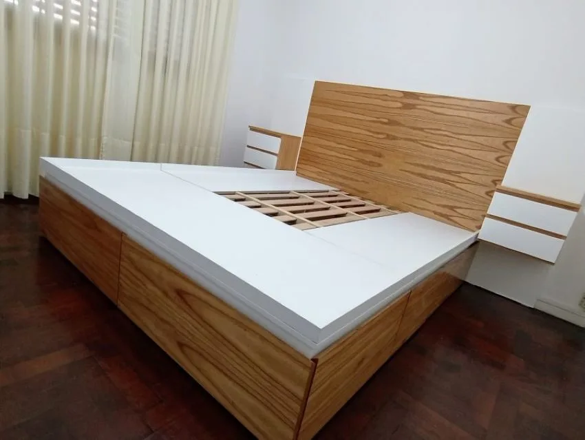 cama de madera minimalista de lineas rectas